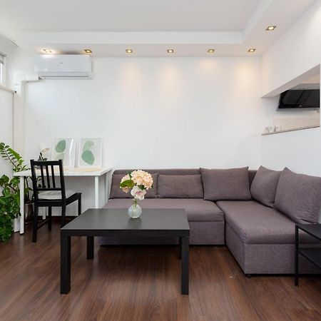 Apartments Warsaw Grzybowska By Noclegi Renters Bagian luar foto