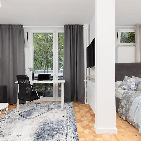 Apartments Warsaw Grzybowska By Noclegi Renters Bagian luar foto
